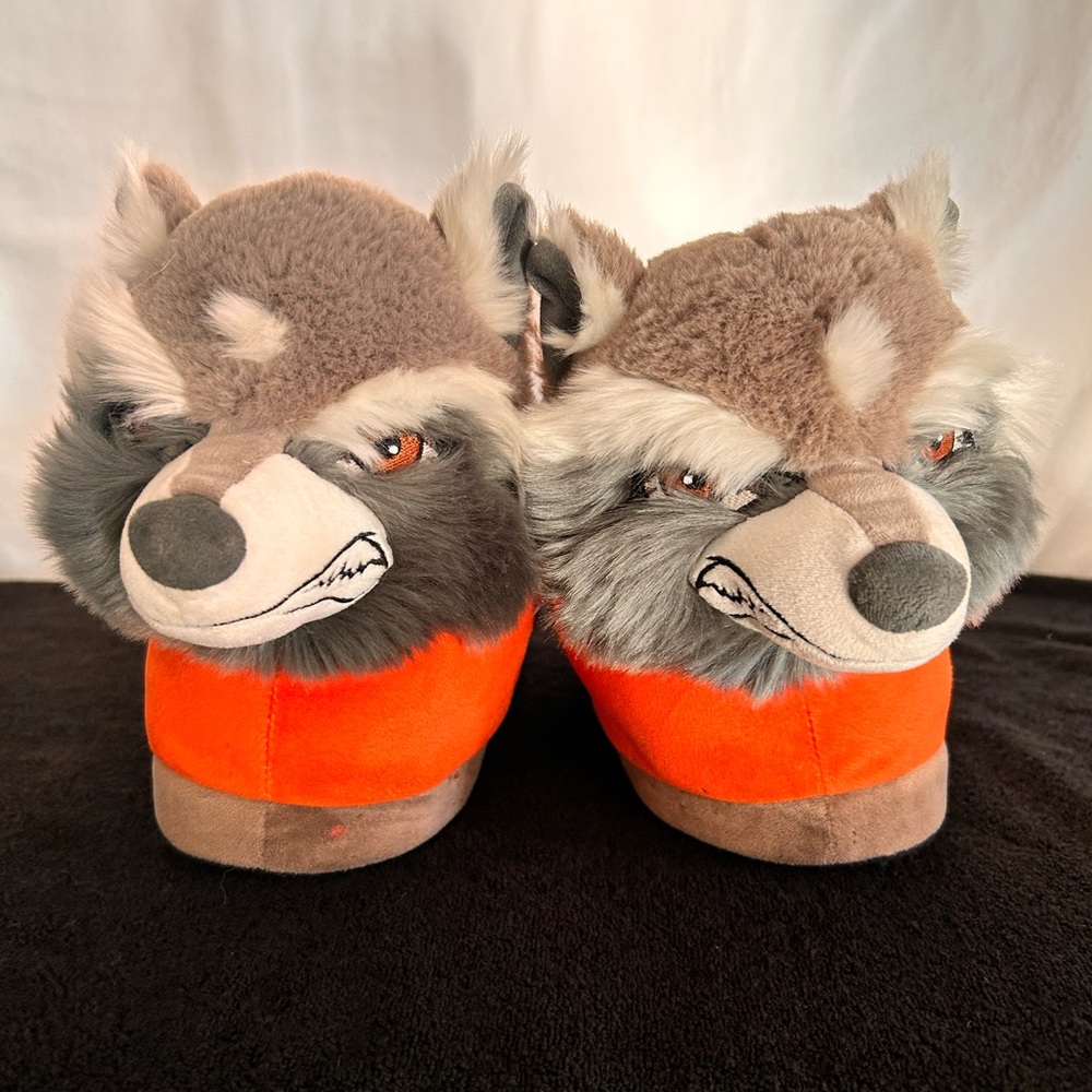 Rocket Marvel Slippers by Happy Feet.  Size small.
